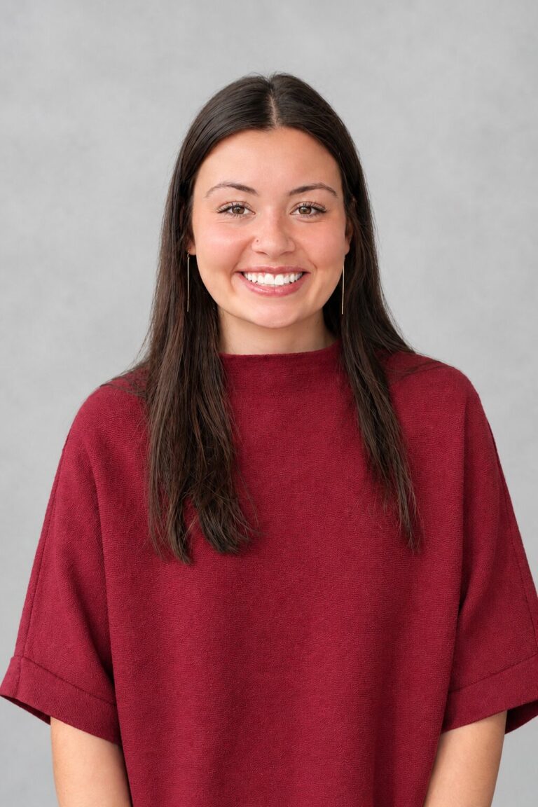 Billee Lassiter, Online Sales Counselor